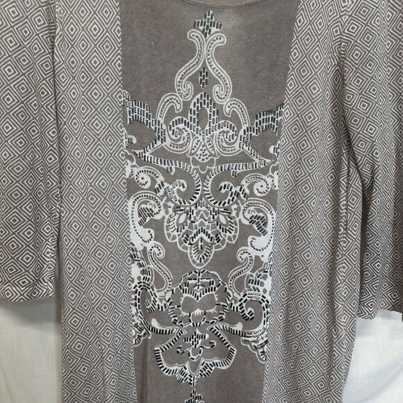 Chico’s Womens Cream Geometric Print Tunic Top Sweater Size 0 US Medium Stretch - Picture 2 of 11